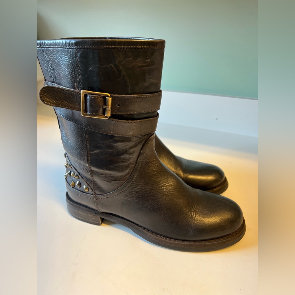 Boemos Women’s Studded Distressed Leather Moto Boots, Dk Brown, Italy, Sz US 7.5